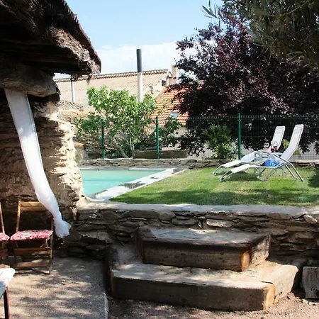 Feriehus Casa Rural Dona Catalina *