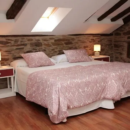 Feriehus Casa Rural Dona Catalina *